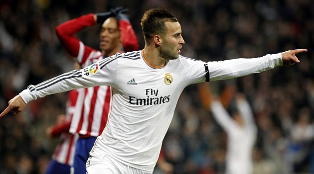 Real Madrid - Villarreal: Khong Ronaldo da co Jese hinh anh