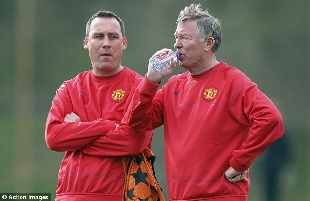 Moyes hoi tiec vi khong nghe loi Sir Alex hinh anh