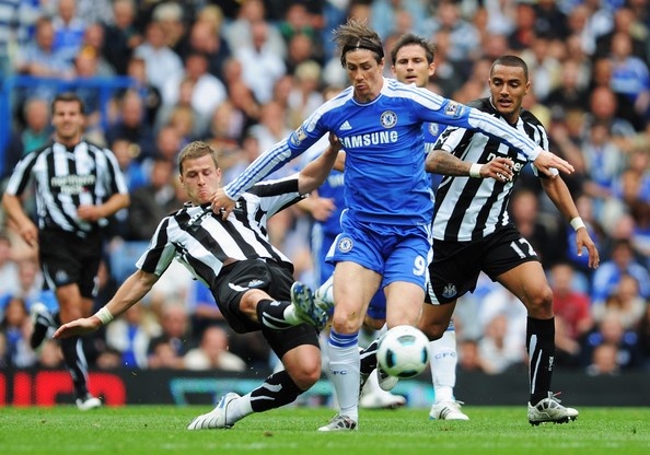 Chelsea - Newcastle: Chich choe sap bay hinh anh