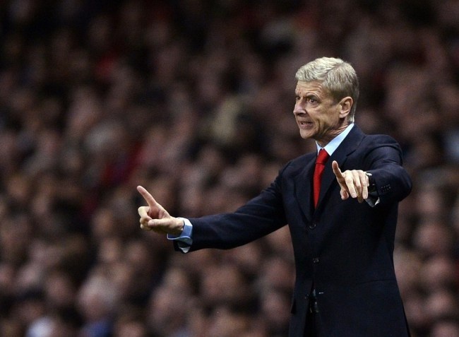 HLV Wenger nong long muon rua han truoc Liverpool hinh anh