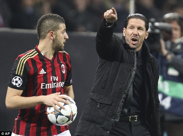Atletico Madrid - AC Milan: Simeone tren be phong lich su hinh anh