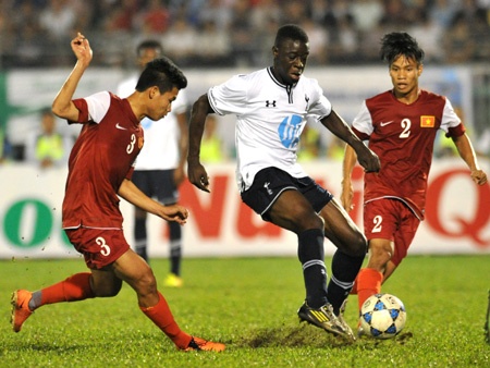 U19 Tottenham 9-0 U19 Viet Nam: Tro lai mat dat hinh anh