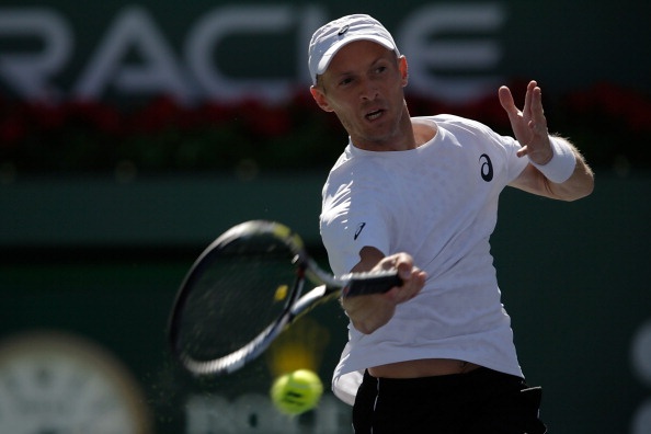 Vong 1 Miami Masters: Cuu so 3 the gioi Davydenko bi loai hinh anh