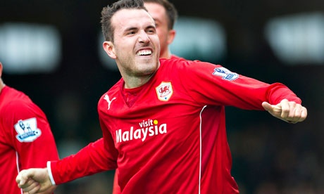 Ban mo ty so kha dep mat cua Mutch hinh anh