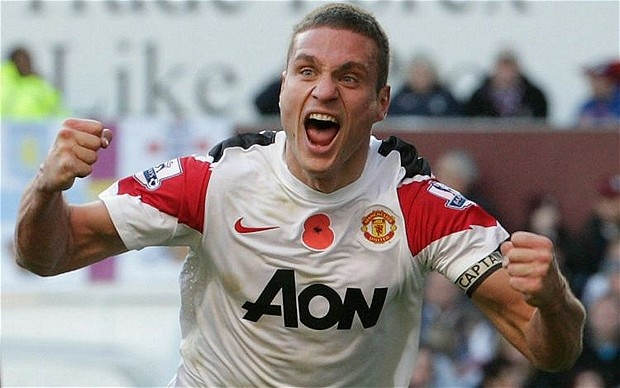 Ở tuổi 32, chắc chắn Vidic không còn sung sức như hồi anh mới gia nhập M.U từ Spartak Moscow năm 2006. Tuy vậy, tuyển thủ người Serbia vẫn chẳng khác nào một chiến binh ở hàng phòng ngự Quỷ đỏ. Một nhà báo từng viết về Vidic: “Anh ấy đến từ Serbia. Anh ấy có thể ‘giết chết’ bất kỳ đối thủ nào”.