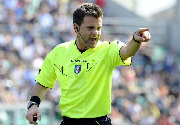 Bi phan doi, trong tai rut lai quyet dinh thoi phat den hinh anh