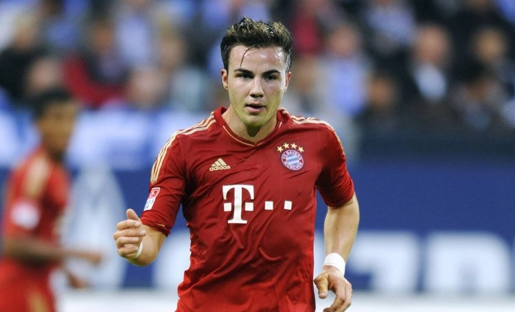 Goetze không thường xuyên đá chính tại Bundesliga mùa này, nhưng anh lại là quân bài đặc biệt quan trọng của Pep Guardiola ở Champions League. 7 lần ra sân tại giải đấu danh giá nhất cựu lục địa, cựu sao Dortmund ghi 3 bàn cho Hùm xám xứ Bavaria.