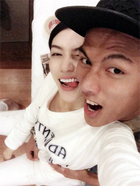 Tấm ảnh gây xôn xao của Mạc Hồng Quân.