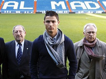 Sau Barca, den luot Real va Atletico bi FIFA so gay hinh anh