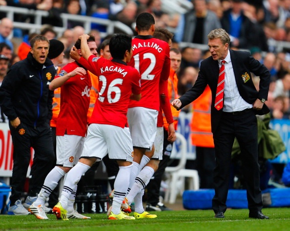 Chien thang vang doi 4-0 cua M.U truoc Newcastle hinh anh