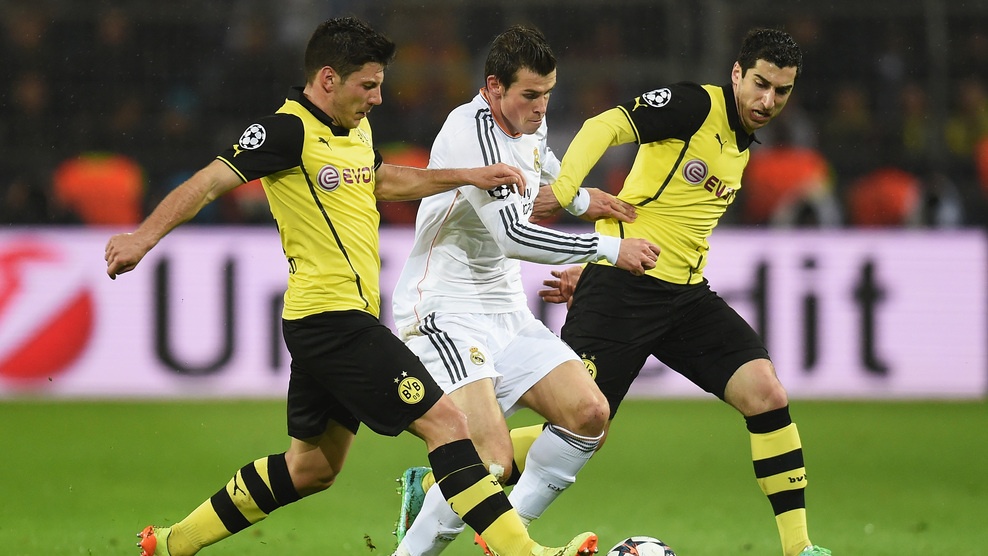 Dortmund 2-0 Real: Suyt chet tren dat Duc hinh anh