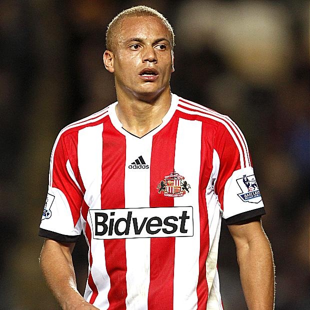 Pha dot den cua Wes Brown hinh anh