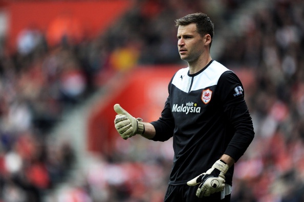 Trong số 20 thủ môn thường xuyên bắt chính, Marshall là người chơi tốt nhất. Thủ thành người Scotland có rất nhiều pha cứu thua nhất giải (143 lần), giúp Cardiff giữ sạch lưới 7 trận. Marshall nhận được 83% số phiếu ủng hộ của độc giả trang Sky Sports, trong khi đối thủ cạnh tranh của anh là Petr Cech (Chelsea) chỉ nhận được 17%.