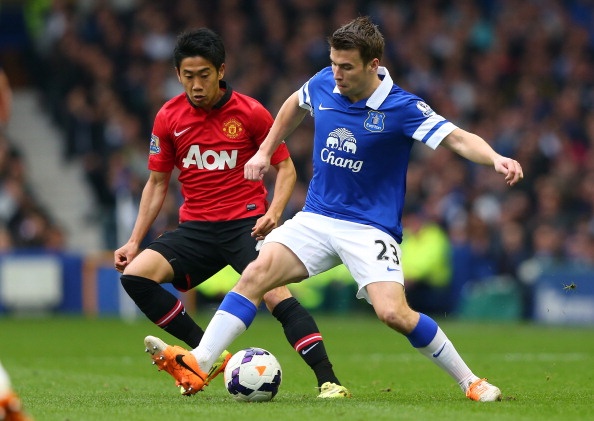 Phong độ ổn định của Coleman trong suốt chiều dài mùa giải đã giúp Everton so kè cùng Arsenal trong cuộc đua giành vé vào Top 4. Đặc biệt trong cuộc tiếp đón M.U ở vòng 35 cuối tuần qua, Coleman được xem như là người hùng của trận đấu. Anh không chỉ là chốt chặn chắc chắn nhất bên phía The Toffee mà còn kiến tạo để Mirallas ấn định chiến thắng 2-0 cho đội nhà.