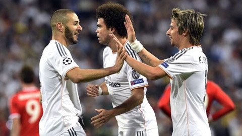 Real Madrid - Osasuna: Thang nhe cho Bayern hinh anh