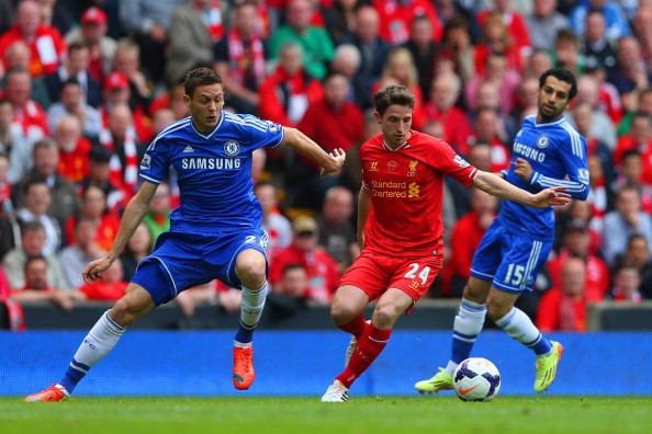 Matic hoàn thành xuất sắc nhiệm vụ đánh chặn từ xa trong cuộc đối đầu với Liverpool. Ngôi sao người Serbia tung ra 4 cú tắc bóng, thắng 2 pha không chiến, 3 lần đánh chặn và 4 lần giải nguy cho The Blues.