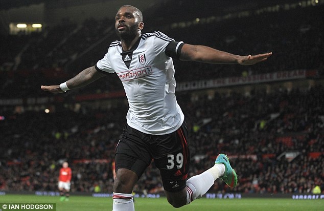 Phải rất nỗ lực Fulham mới mượn được Darren Bent (từ Aston Villa), chân sút có tổng tiền chuyển nhượng trên 50 triệu bảng và có số bàn thắng ở Premier League nhiều hơn Ruud Van Nistelrooy. Dẫu vậy ở Craven Cottage, tiền đạo người Anh lại chơi rất mờ nhạt. Anh ghi vỏn vẹn 3 bàn, kiến tạo 1 lần sau 23 trận.