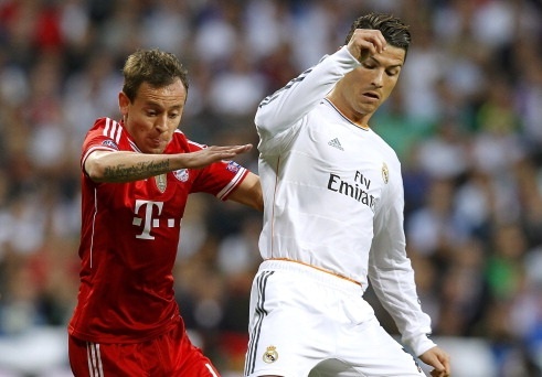 Pep can lam gi de giup Bayern lat nguoc the co hinh anh