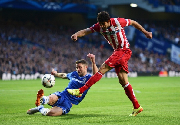 Costa nang ty so len 2-1 cho Atletico tren cham 11 m hinh anh