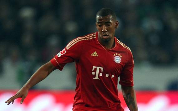 Ngoài khả năng không chiến, Boateng còn rất chính xác trong những pha cắt và tắc bóng, giải nguy trước khung thành của Neuer. Sự chắc chắn của tuyển thủ Đức gốc Ghana là một trong những yếu tố then chốt giúp Bayern đăng quang sớm 7 vòng đấu. Tại giải năm nay, Boateng cũng có 1 pha lập công cho Hùm xám.