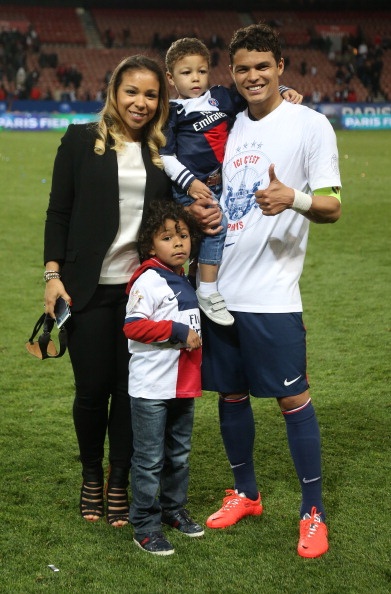 Thiago Silva cùng vợ và các con