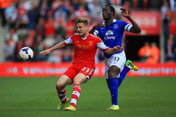 Diem tin 12/5: M.U co tan binh chat luong dau tien hinh anh