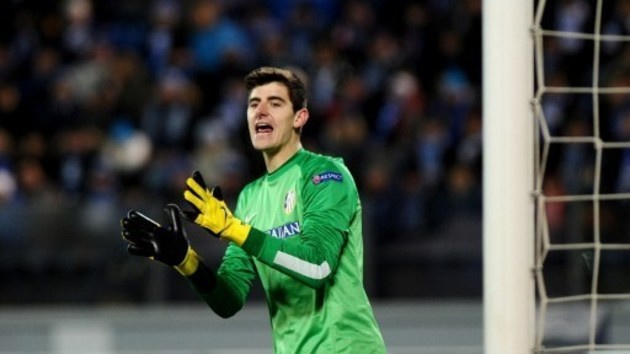 Ngoài chiều cao lý tưởng (1,99 m), thủ thành người Bỉ còn sở hữu bộ óc phán đoán và phản xạ tuyệt vời. Courtois có 5 trận giữ sạch lưới mùa này và là người góp công lớn nhất trong việc giúp Atletico giành vé vào chung kết. Dẫu vậy, ở trận đấu cuối cùng, ngôi sao 22 tuổi đã không ngăn cản được những cây săn bàn thượng thặng của Real.