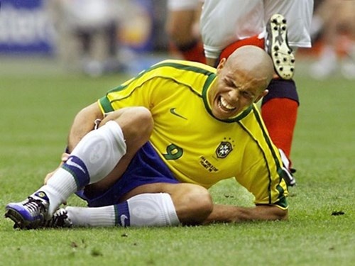 Nghi an Ro 'beo' dong kinh va Brazil ban do tai World Cup 98 hinh anh