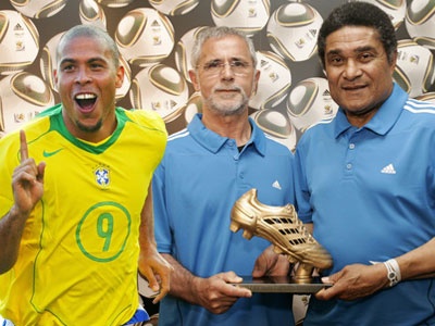 Nhung sat thu nguy hiem nhat cac vong chung ket World Cup hinh anh