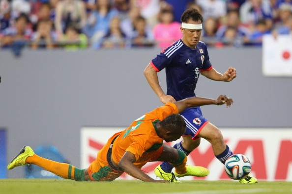 Bi dan 2 ban, Nhat Ban van thang nguoc Zambia 4-3 hinh anh