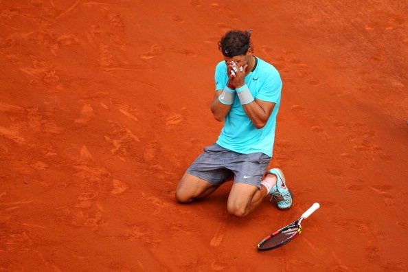 Thang nguoc Nole, Nadal lan thu 9 len dinh tai Roland Garros hinh anh