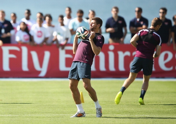 Tuyen Anh lo lang vi chan thuong cua Gerrard hinh anh