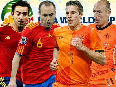 Doi hinh ket hop sieu khung giua Tay Ban Nha va Ha Lan hinh anh