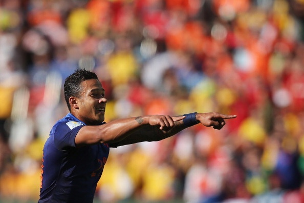 Tin chuyen nhuong 21/6: Spurs tranh gianh sao Ha Lan voi M.U hinh anh