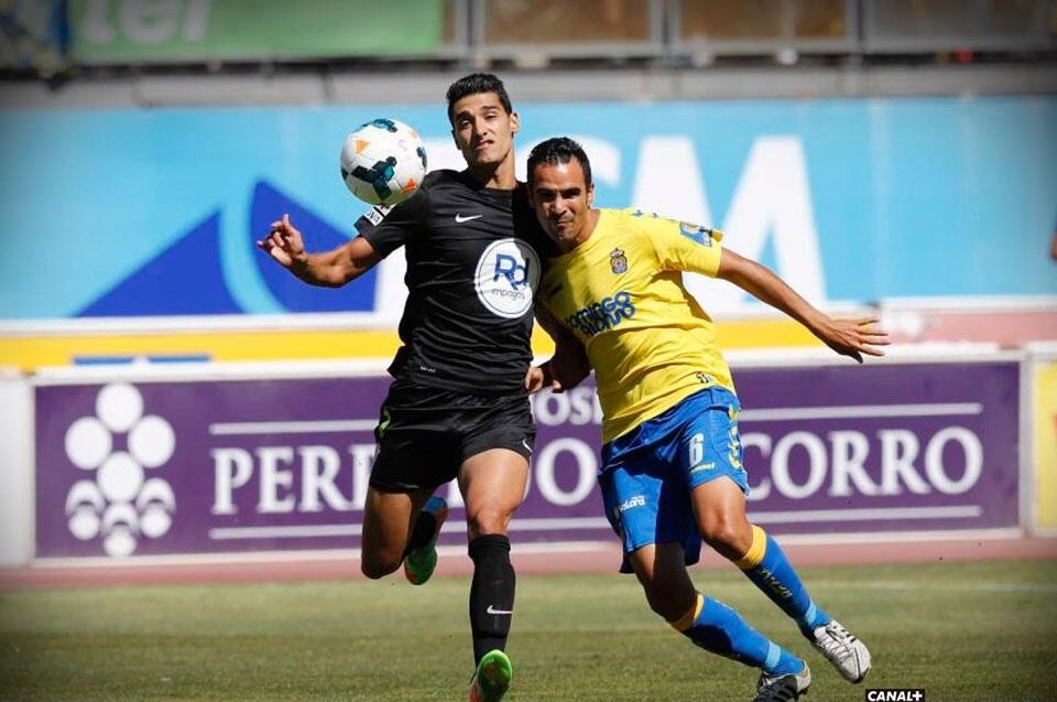 Cam hoa Las Palmas 1-1, Cordoba thang hang La Liga hinh anh