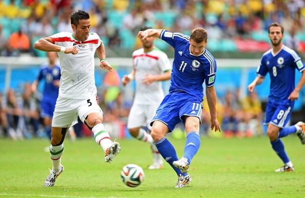 Bosnia 3-1 Iran (KT): Dai dien chau A roi World Cup hinh anh