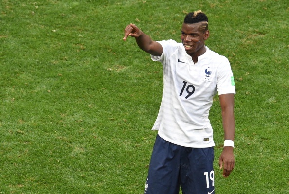 Chiến thắng 2-0 của Pháp trước Nigeria mang đậm dấu ấn của Pogba. Trước khi khéo léo đánh đầu khai thông bế tắc cho Les Bleus, tài năng trẻ 21 tuổi còn có nhiều pha hãm thành đặc biệt nguy hiểm, trong đó có cú bắt volley tuyệt đẹp ở giữa hiệp 1.