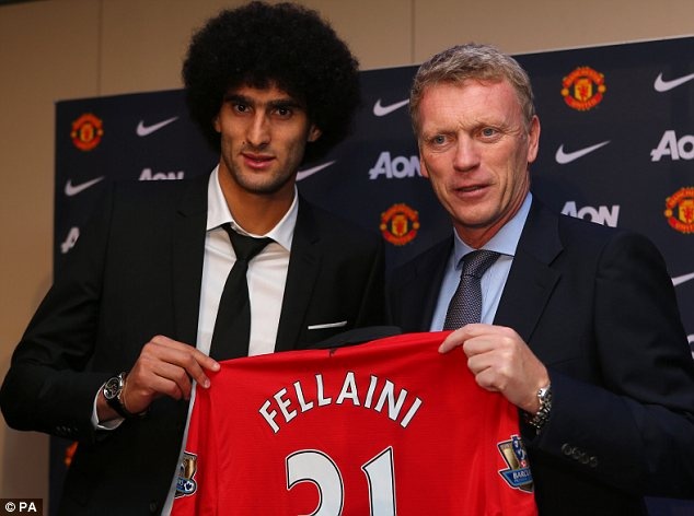 Van Gaal khang dinh Fellaini khong phai cau thu M.U hinh anh