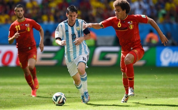 Argentina 1-0 Bi: Vu cong tango vao ban ket sau 24 nam hinh anh