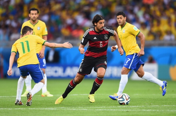 Khedira được xem là ông chủ nơi tuyến giữa trong trận gặp Brazil. Ngôi sao 27 tuổi không chỉ làm tê liệt toàn bộ hàng tiền vệ của Selecao mà anh còn trực tiếp ghi 1 bàn và kiến tạo 1 lần, góp công lớn vào chiến thắng vang dội 7-1 cho cỗ xe tăng Đức.