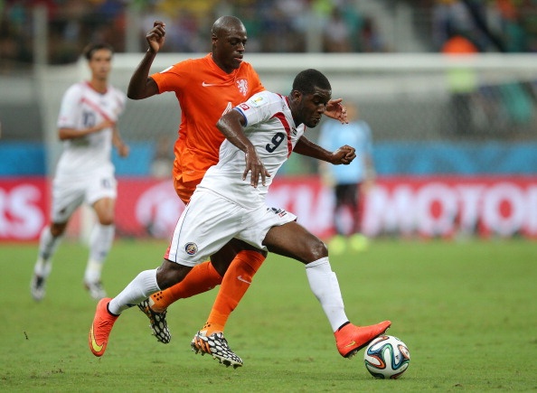 Ngay trong trận khai màn gặp Uruguay, Campbell đã khai hỏa đem lại chiến thắng 3-1 cho Costa Rica. Dù không ghi bàn ở những trận đấu tiếp theo, chân sút 22 tuổi vẫn được xem là người có những đóng góp to lớn vào chiếc vé vào tứ kết của đội nhà.