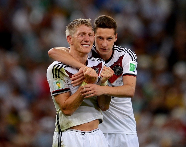 Tuyen Duc vo oa trong chien thang lich su tai World Cup hinh anh