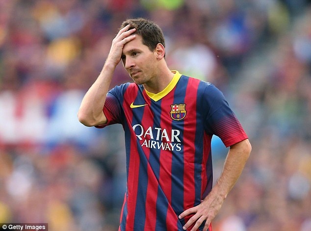 Messi tung muon dau quan cho Arsenal he 2013 hinh anh