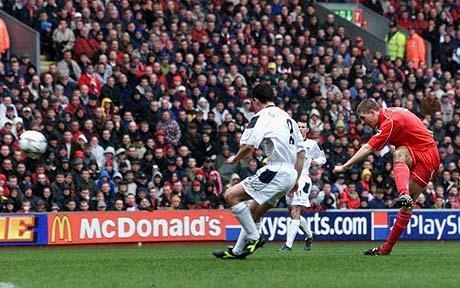 Gerrard volley chay luoi Middlesbrough hinh anh