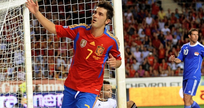 Tuyet pham volley cua David Villa vao luoi Italy hinh anh