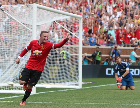 Rooney đã cho thấy anh là chỗ dựa đáng tin cậy trên hàng công mỗi khi Van Persie không thi đấu. Trong chiến thắng 3-2 trước Roma, tuyển thủ Anh là chủ nhân của 2 bàn thắng. Trước đó, Gã Shrek cũng lập cú đúp trong trận hủy diệt LA Galaxy 7-0.