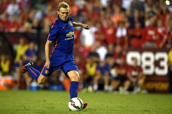 3 mùa gần đây Fletcher dành phần lớn thời gian cho việc chữa trị bệnh viêm ruột. Anh ra sân tổng cộng 23 trận tại Ngoại hạng Anh và ghi được 2 bàn thắng. Tuy nhiên mùa này, ngôi sao 30 tuổi đã hoàn toàn khỏe mạnh và được xem là trụ cột nơi tuyến giữa của Quỷ đỏ. Sự có mặt của anh không chỉ giúp hàng thủ M.U yên tâm hơn mà còn là điểm tựa tinh thần cho tân binh Herrera.