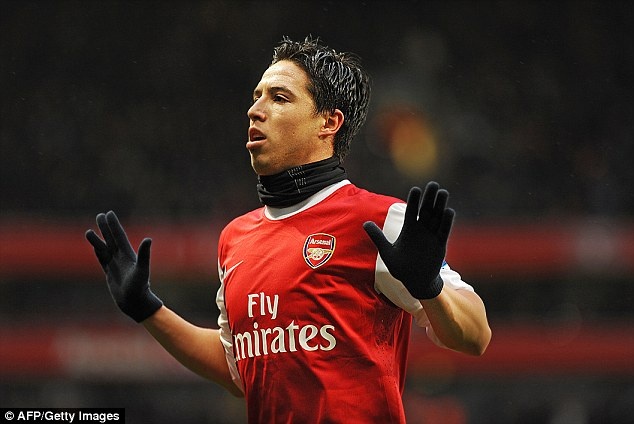 Nasri từng có 3 năm gắn bó với Arsenal nhưng không giành nổi danh hiệu nào. Ảnh: Daily Mail.