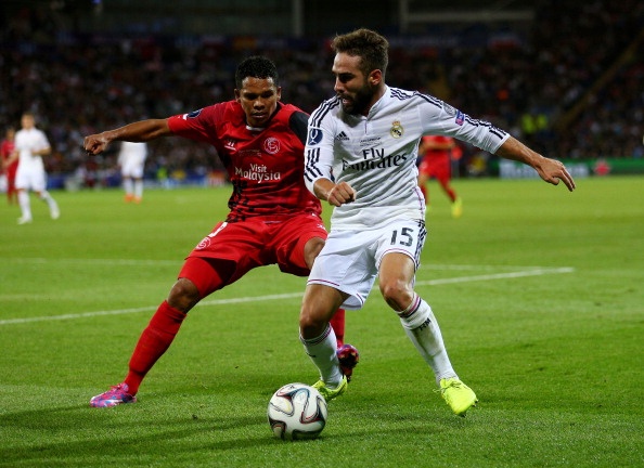 Carvajal trưởng thành từ lò đào tạo của Real. Năm 2012, anh bị BLĐ Los Blancos bán cho Leverkusen với giá 5 triệu bảng. Tuy nhiên, chỉ sau một mùa giải, Nhà trắng đã bỏ ra 6,5 triệu bảng để đón đứa con lưu lạc 22 tuổi trở lại Bernabeu. Giá hiện tại của Carvajal rơi vào tầm 18 triệu euro.