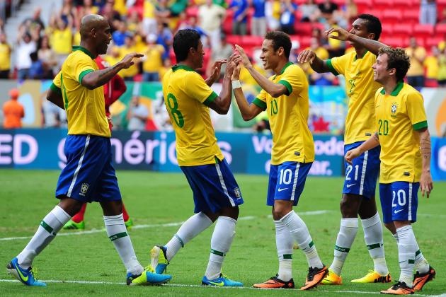 Diem tin 20/8: 13 cau thu du World Cup bi gat khoi DT Brazil hinh anh